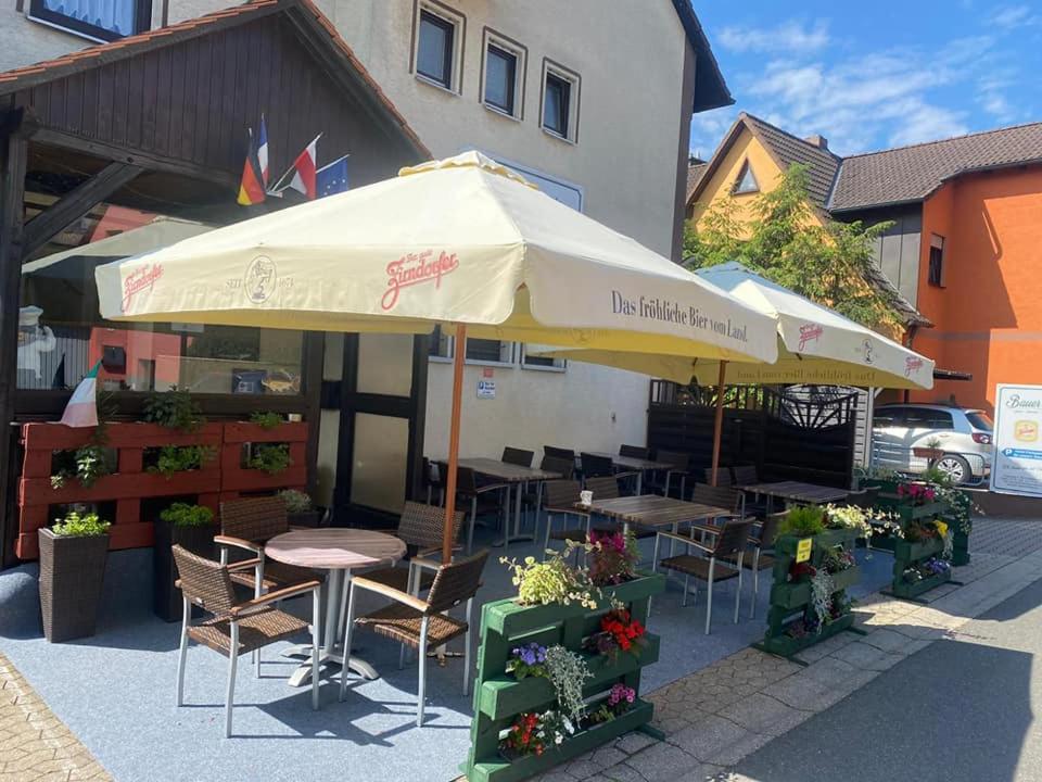 Bauer'S Pension-Restaurant-Catering Grosshabersdorf Kültér fotó